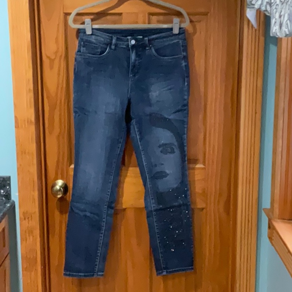 Joseph Ribkoff Blue Skinny Jeans with Distressed Details